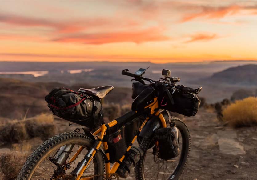 Comment bien préparer son premier trip en bikepacking ?