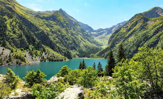 Lac de Lauvitel dans le massif des Ecrans, Bourg d'Oisans, Isère