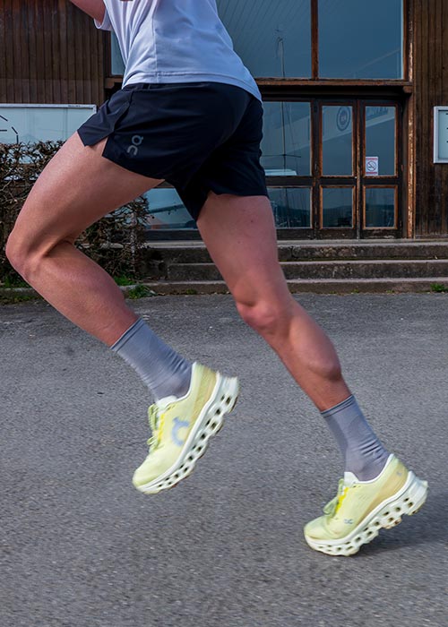 Charvolin avec les On Cloudmonster 3